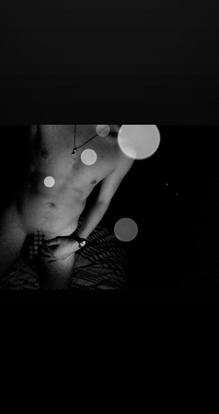 Profil de Ouweis, 26 ans, Trav à Warner