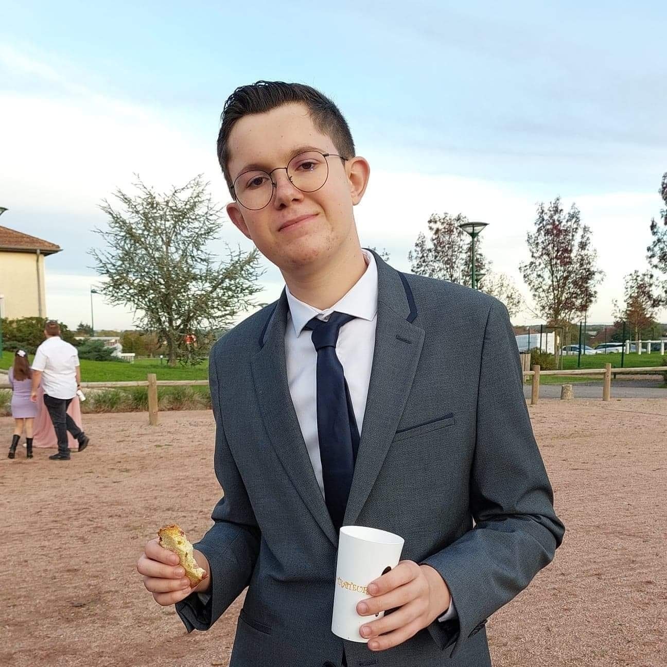 Profil de Kamil, 18 ans, Trav à Tribune