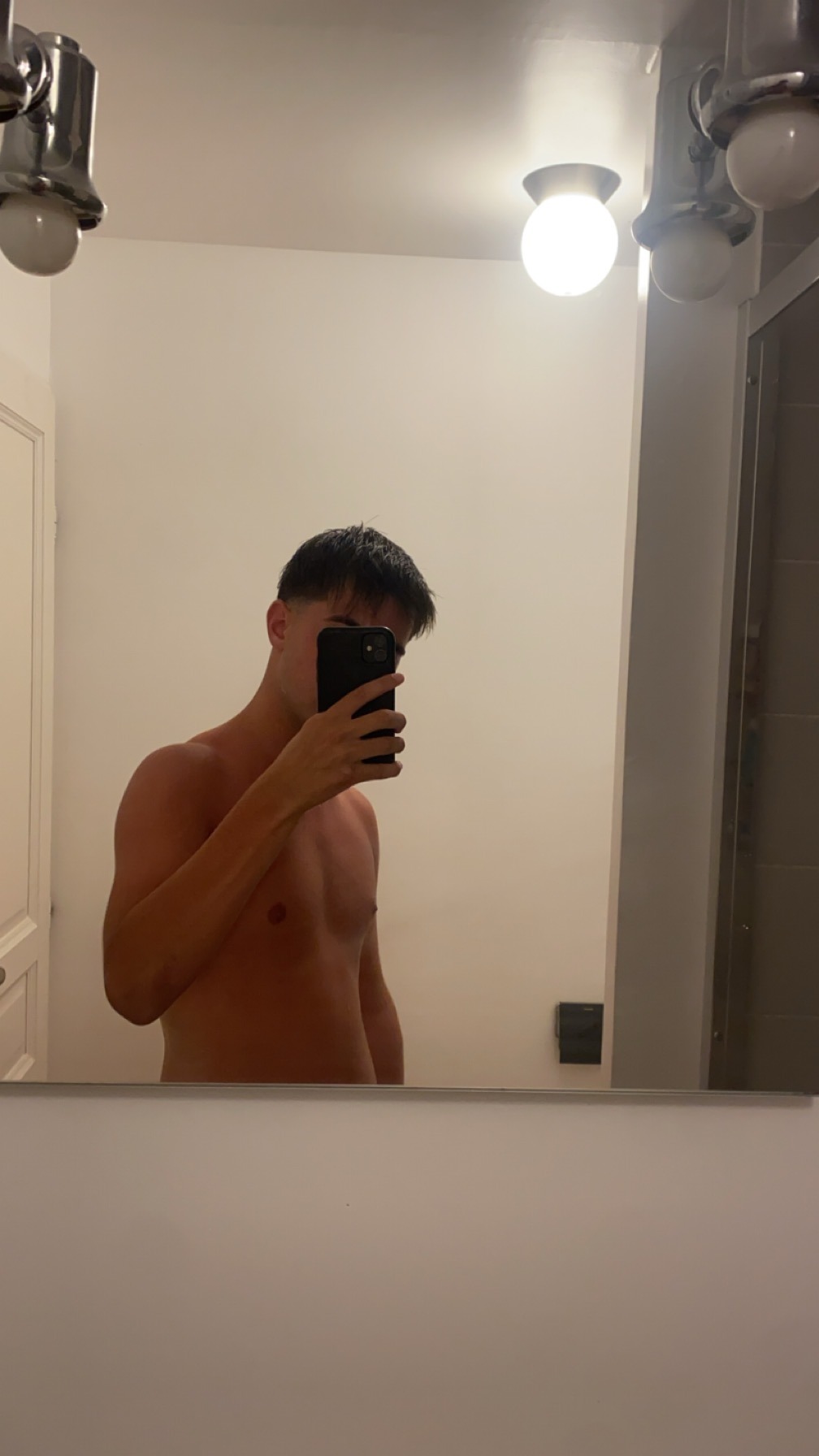 Profil de Nadjime, 20 ans, Trav à Beaconsfield