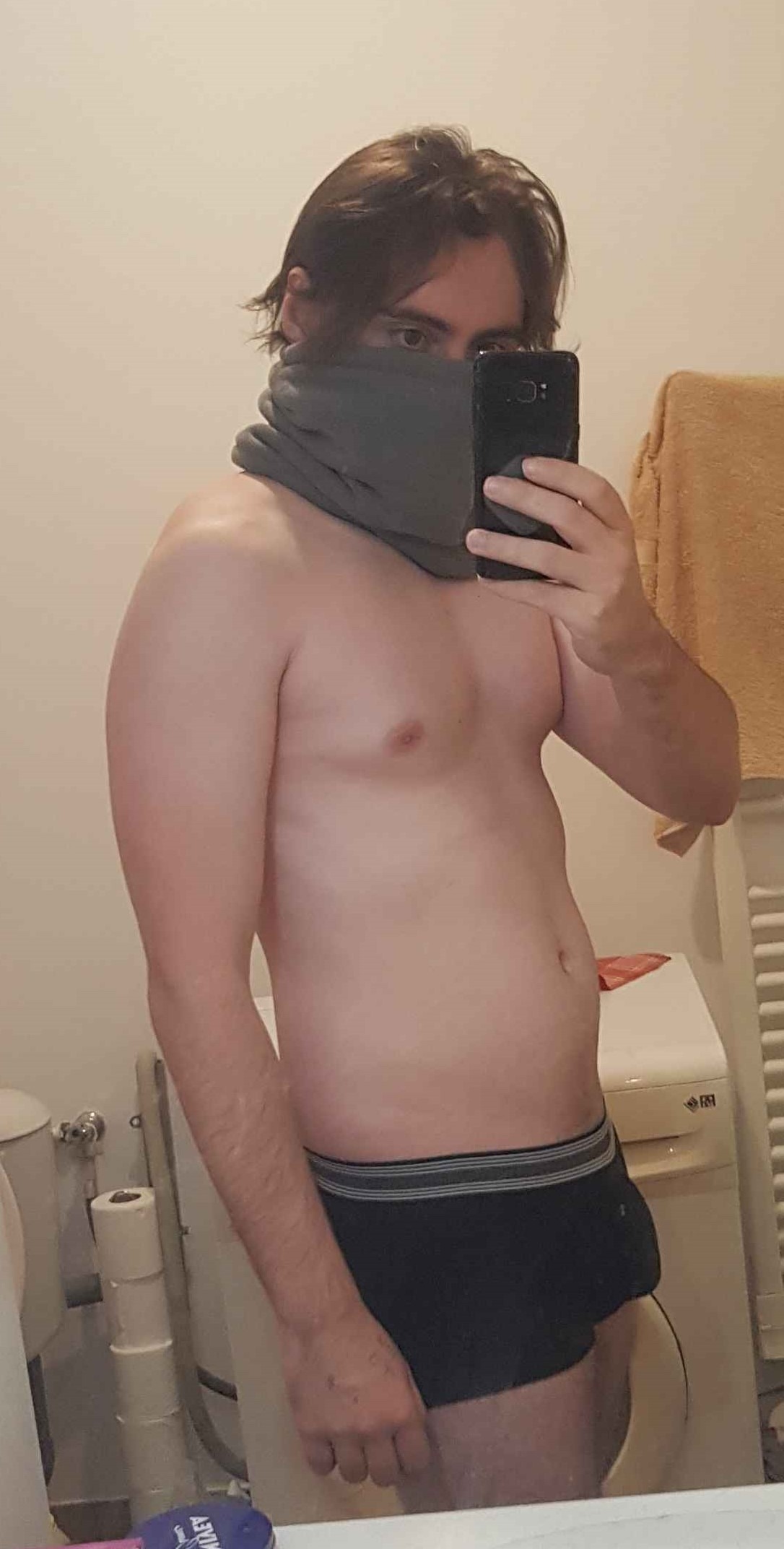 Profil de Ives, 24 ans, Trav à Saint-Guy