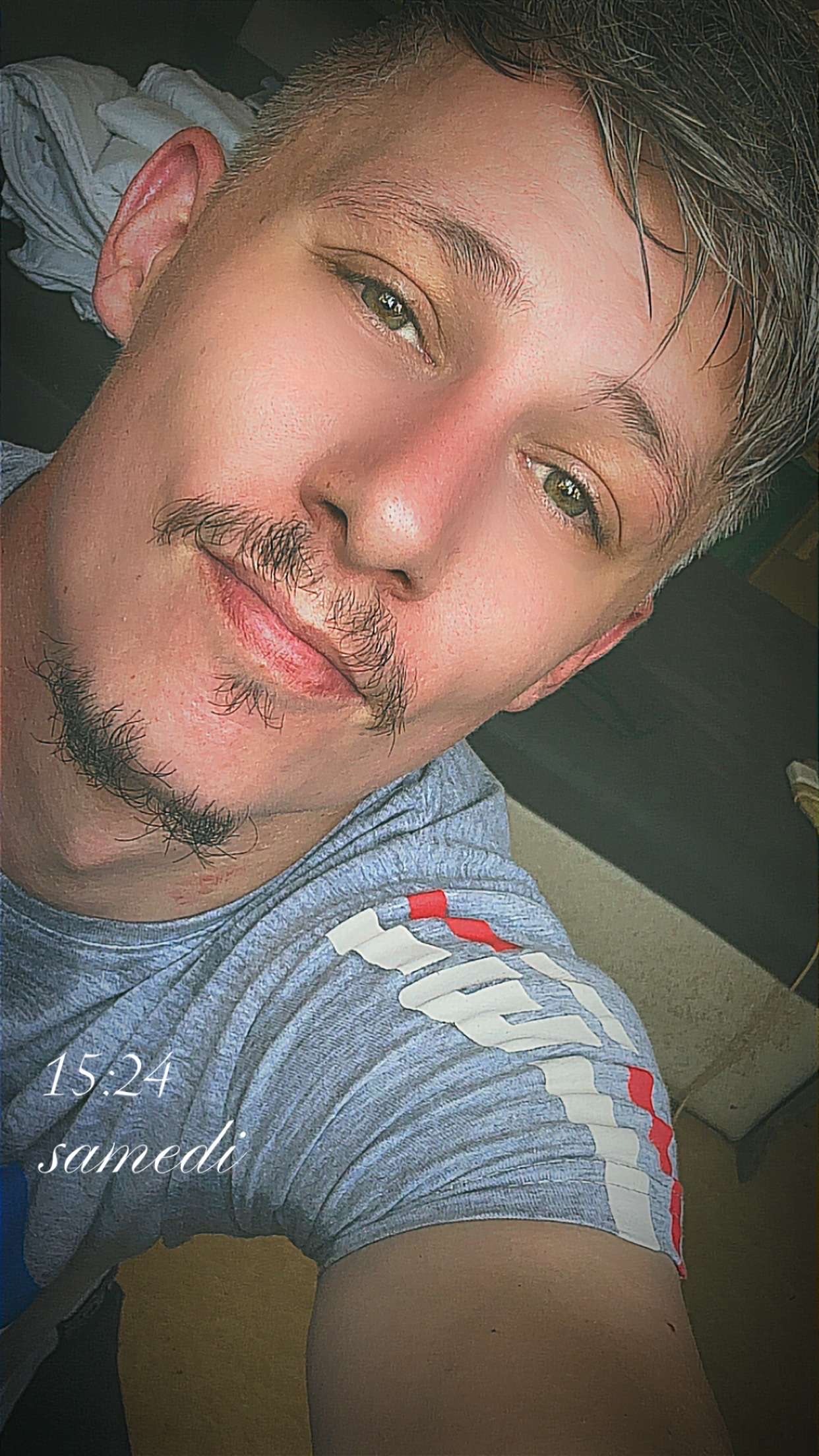 Profil de Ghali, 33 ans, Trav à Bawlf