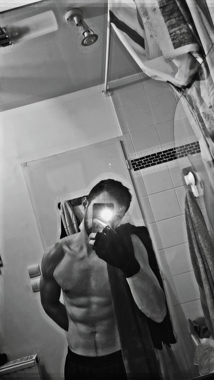 Profil de Ulrick, 32 ans, Trav à Dundee